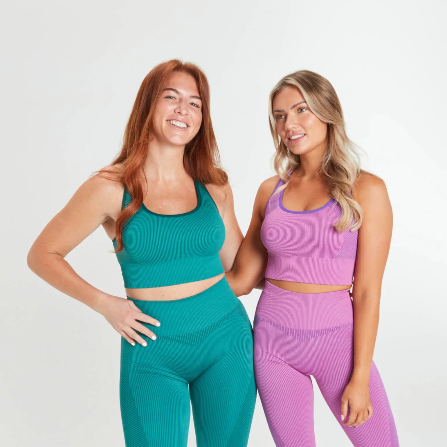 Femme MYPROTEIN Brassière de sport côtelée sans coutures MP X Siobhan – Vert