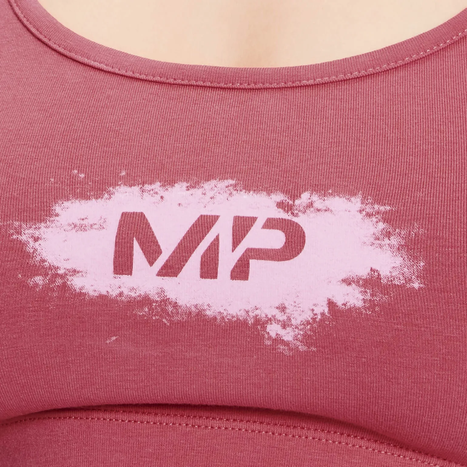 Femme MYPROTEIN Brassière de sport MP Chalk Graphic pour femmes – Framboise