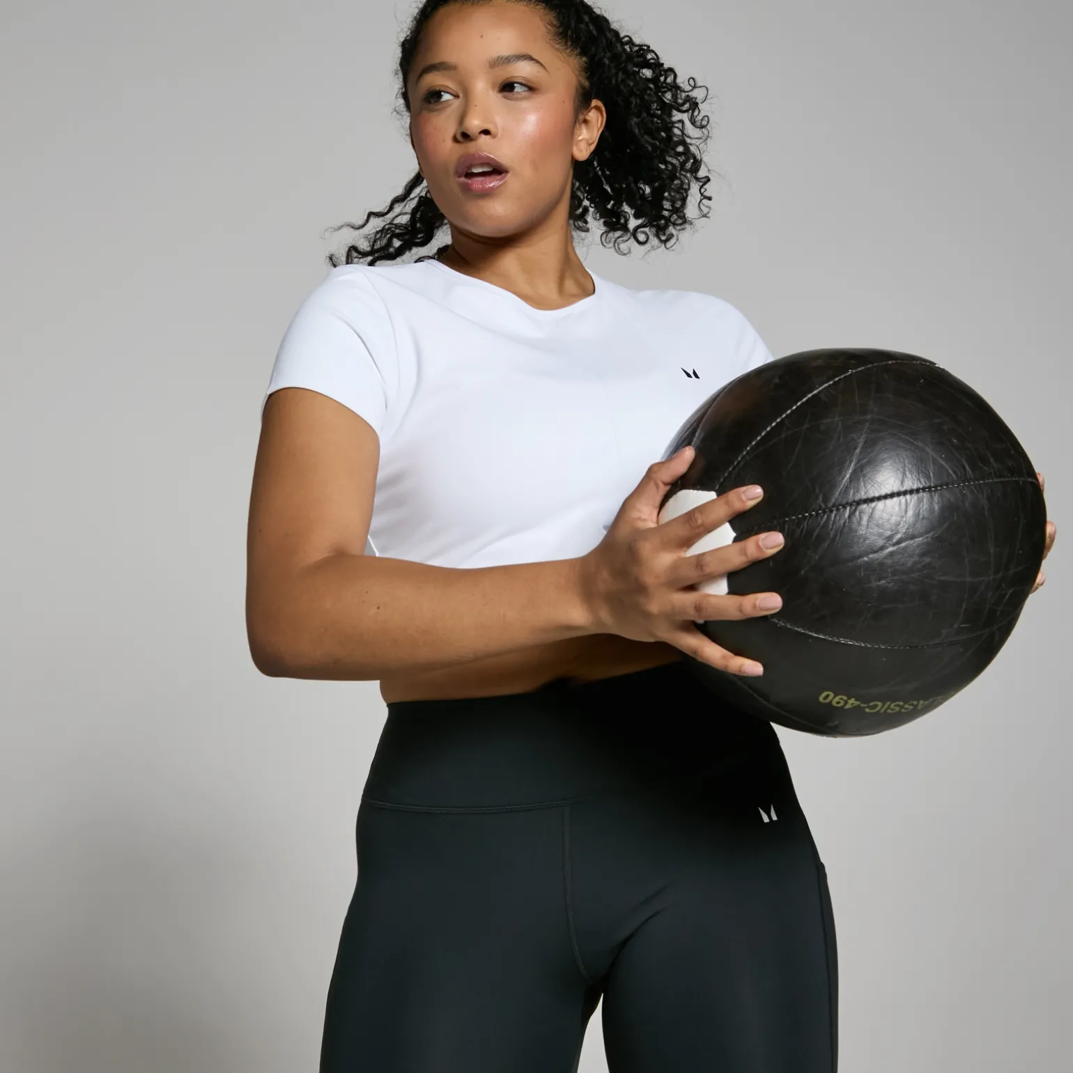 Femme MYPROTEIN Crop top à manches courtes MP Power pour femmes –