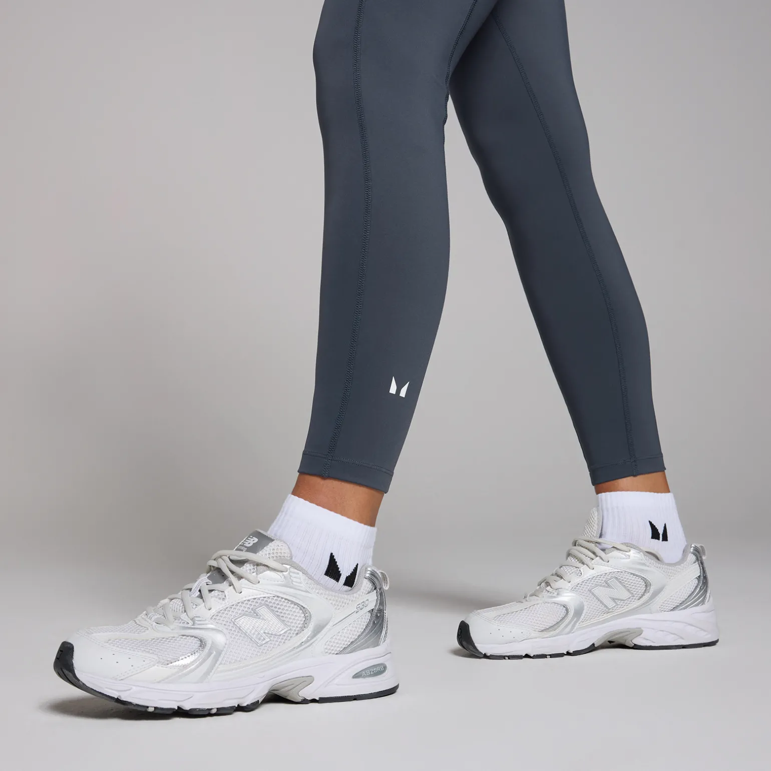 Femme MYPROTEIN Legging à poches MP Active pour femmes – Bleu nuit