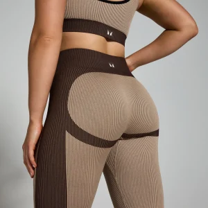 Femme MYPROTEIN Legging côtelé sans coutures MP Contrast pour femmes – Cachemire/Espresso