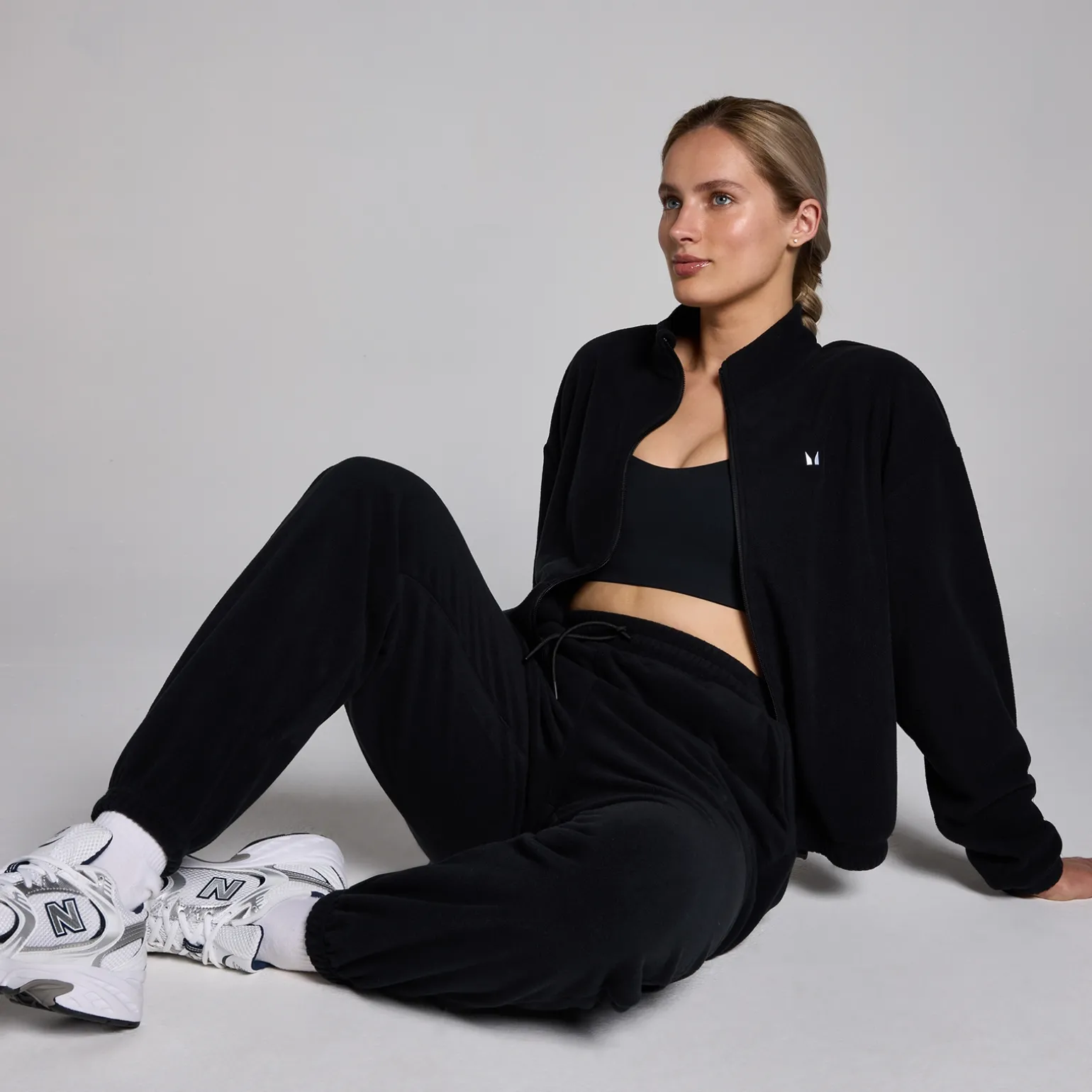 Femme MYPROTEIN Veste zippée en polaire MP pour femmes – Noir